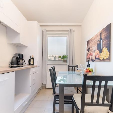 Perfect For Long Term Stay, Two Min To Hauptbahnhof, 18 Вена Экстерьер фото